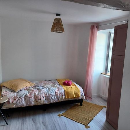 Duplex Cosy Et Douillet Apartment Ernee Exterior photo