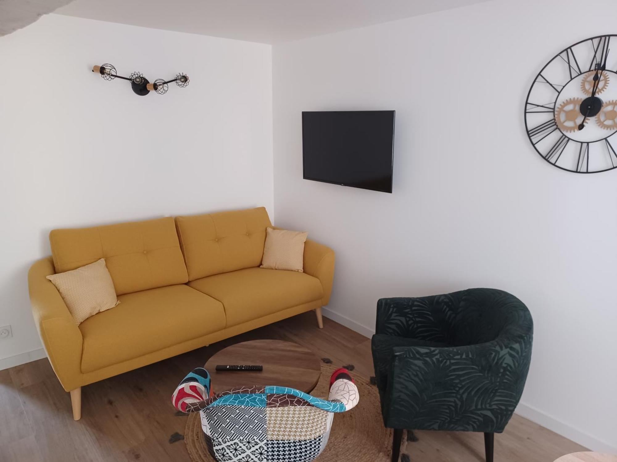 Duplex Cosy Et Douillet Apartment Ernee Exterior photo